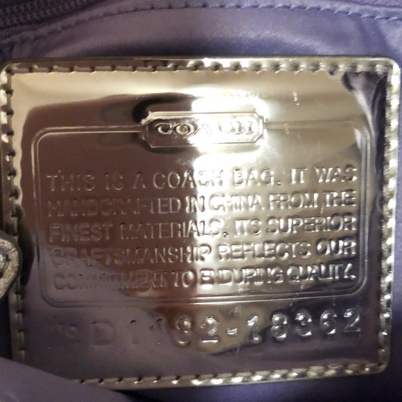 Coach Poppy Pop Mon Lyla Graffiti Crossbody - Picture 4 of 7